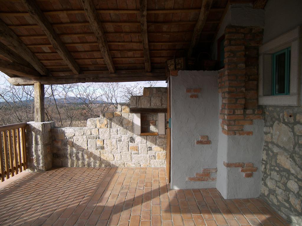 Apartments Valentinus 1800 Sežana Exteriér fotografie